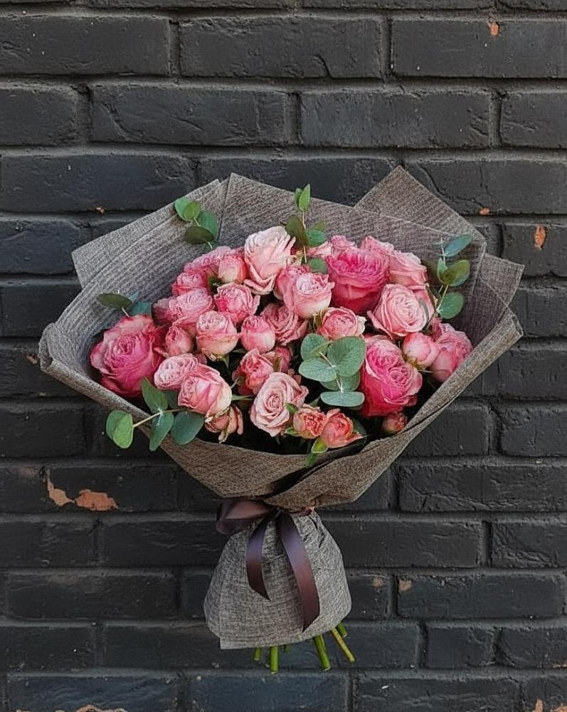 Букет цветов из: Розы в Стройкерамика