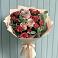 Букет цветов из: Гвоздики и Розы в Стройкерамика