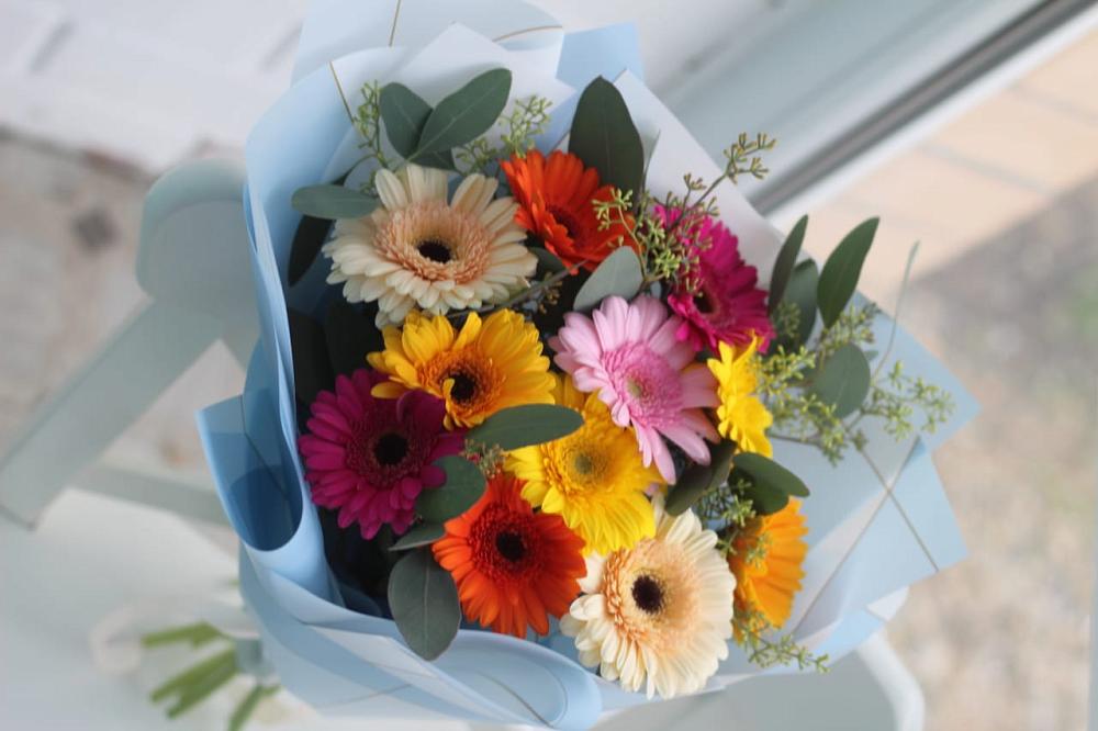 Букет цветов из: Герберы в Стройкерамика