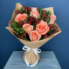 Букет цветов из:  Розы и Альстромерии #REPLACE_PRED# Стройкерамика