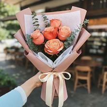 Букет цветов из:  Розы в Стройкерамика