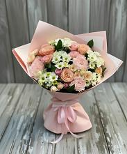 Букет цветов из:  Гвоздики, Розы и Хризантемы в Стройкерамика