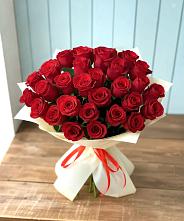Букет 29 Красных роз в Стройкерамика