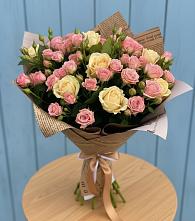 Букет цветов из:  Розы в Стройкерамика