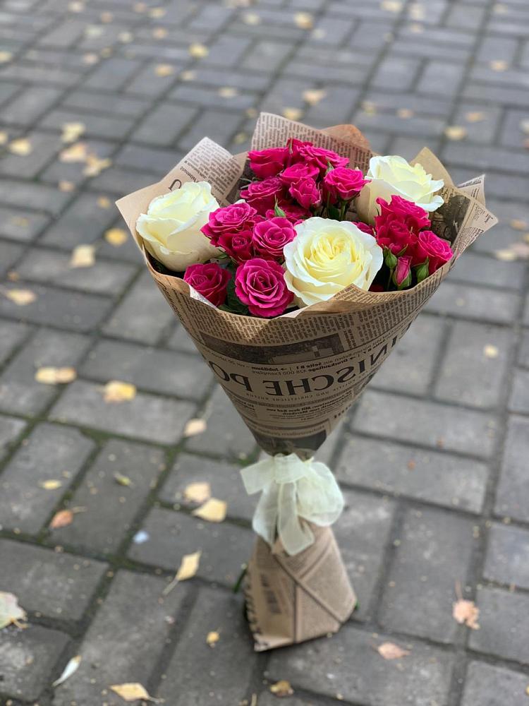 Букет цветов из: Розы в Стройкерамика