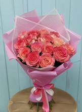 Букет 15 Розовых роз Равель в Стройкерамика