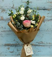 Букет цветов из:  Розы и Лизиантусы #REPLACE_PRED# Стройкерамика